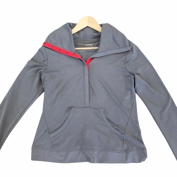 Athleta Light Gray Half Snap Performance Top
